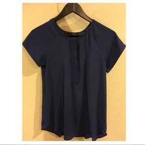 Ro & Dee flowy shirt