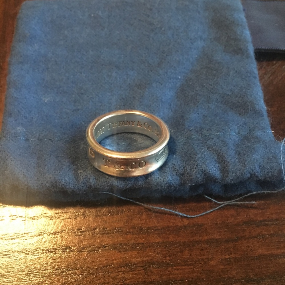 Tiffany's T&Co 1837 ring size 6.5 Sterling Silver