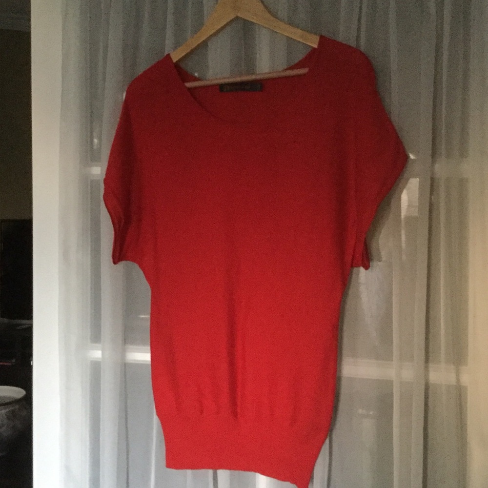 Red short sleeve top
