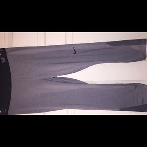 NIKE PRO cropped workout