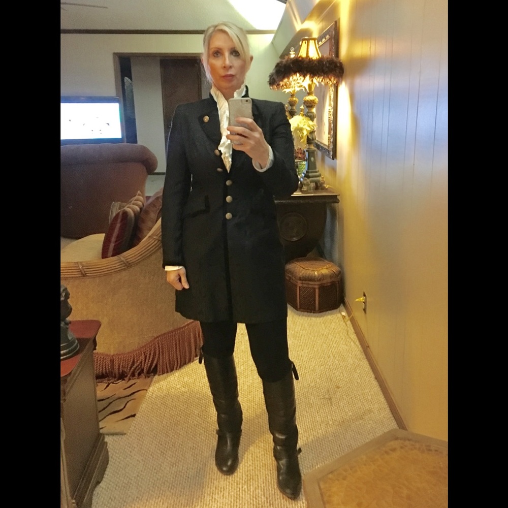 💕💖SALE!💖💕 Gaisberger Black on Black Waistcoat