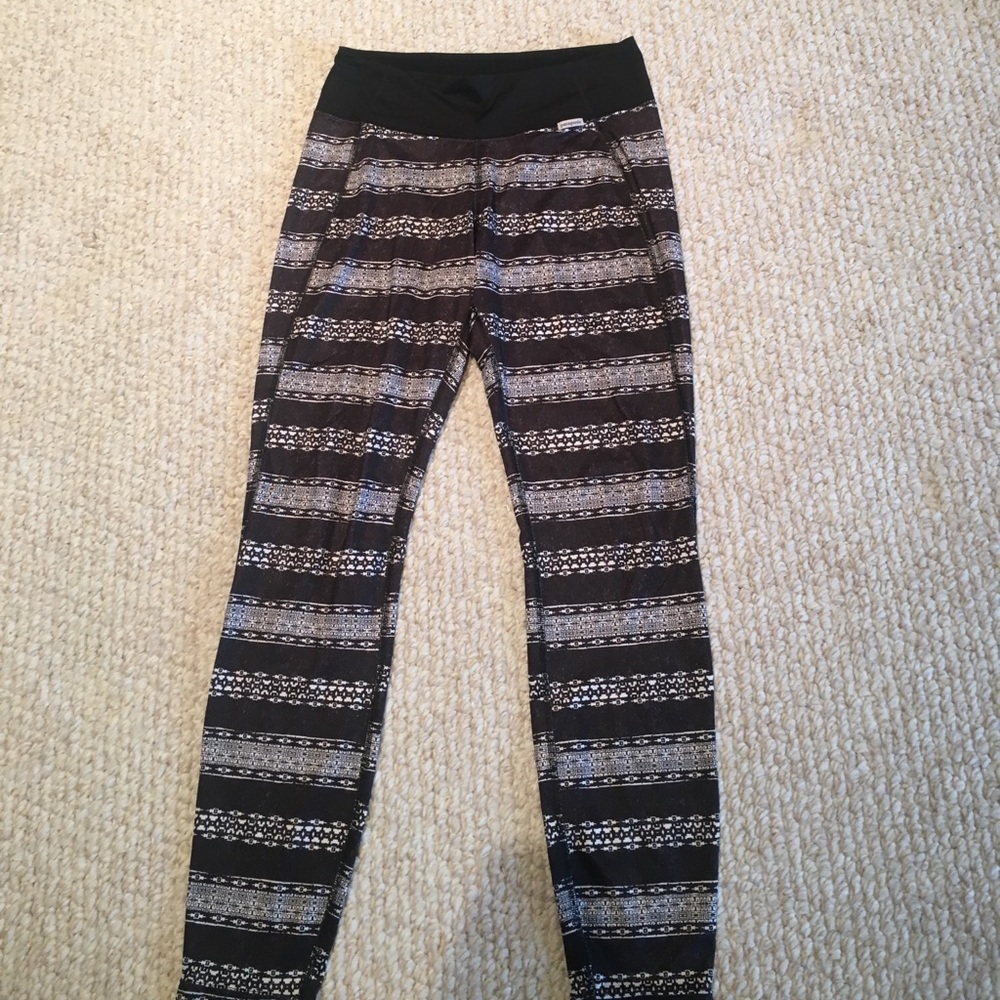 NWOT Authentic Patagonia leggings!!!