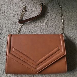 Shoulder purse