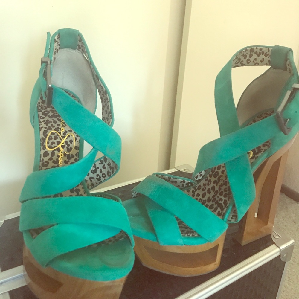 Jessica Simpson Wedges