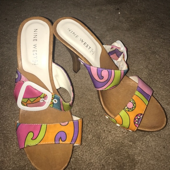 Heels - Picture 1 of 1