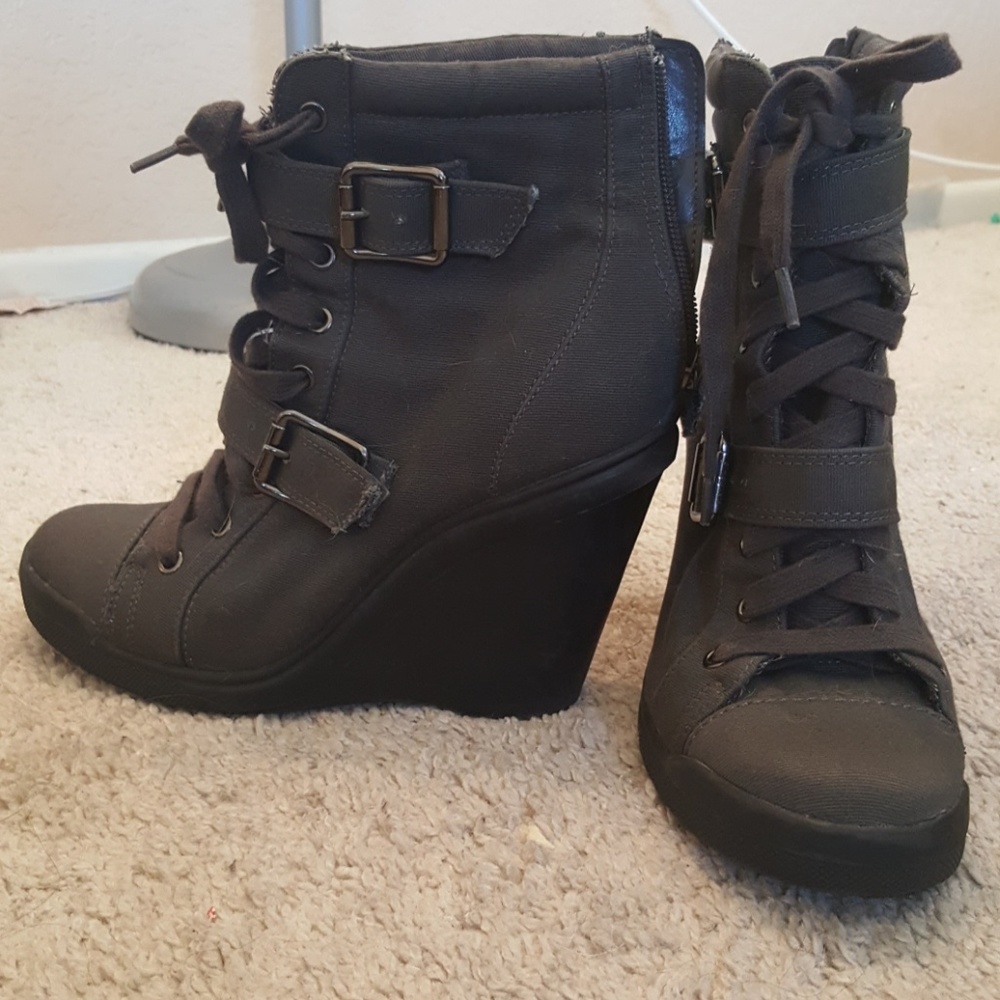 Boot wedges