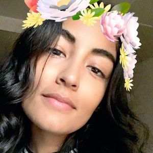 Meet your Posher, Marissa