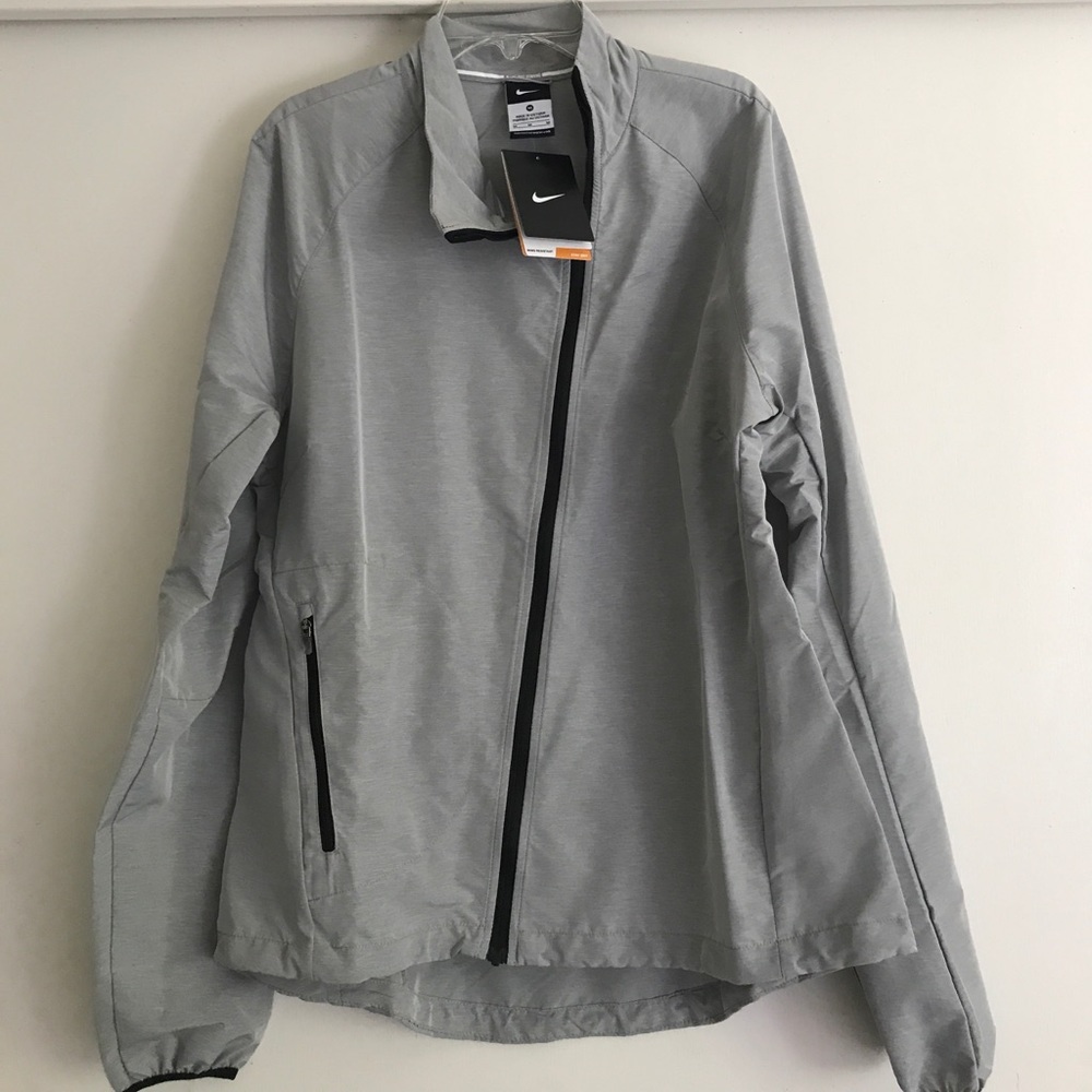 NEW Nike jacket / windbreaker