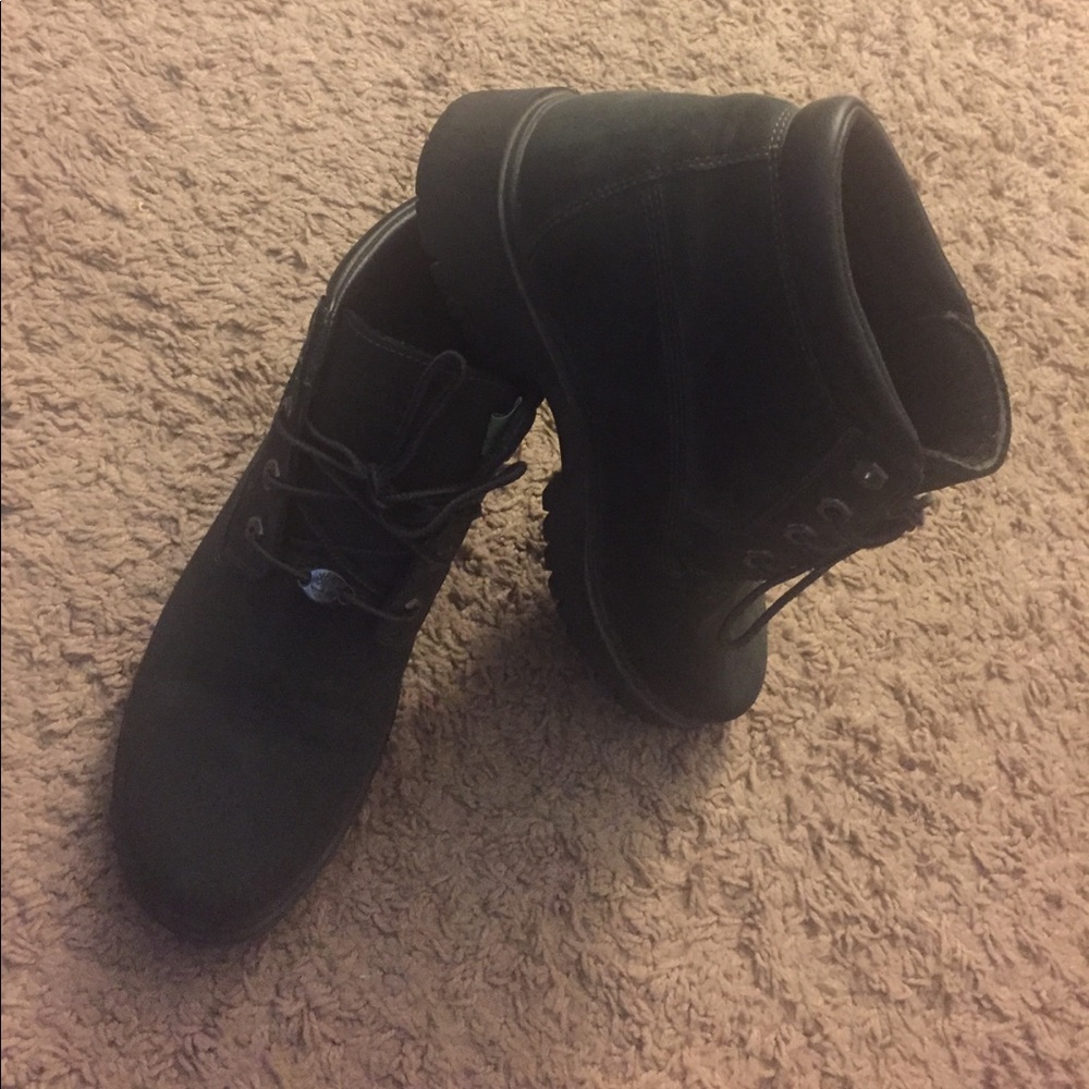 Women's timberland waterproof boots.