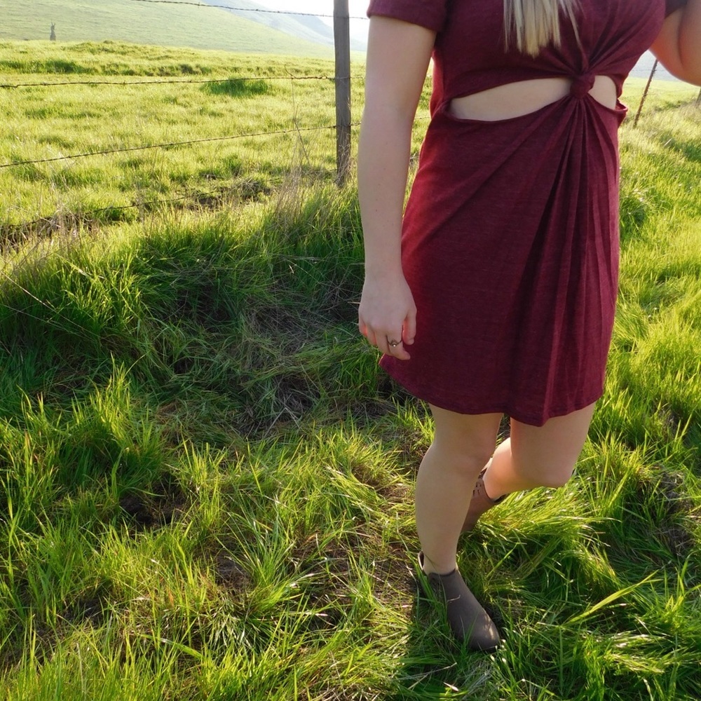 Can you KNOT dress