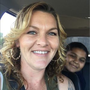 Meet your Posher, Karrie