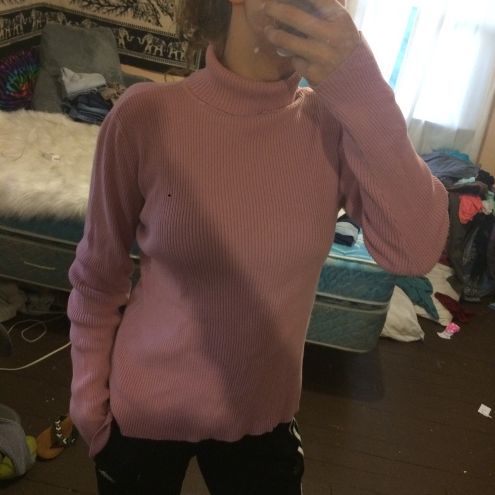 Pink Turtle Neck - Picture 2 of 2