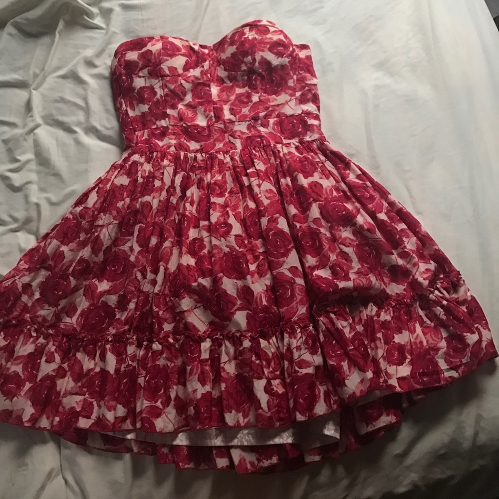 Dress - Picture 2 of 2