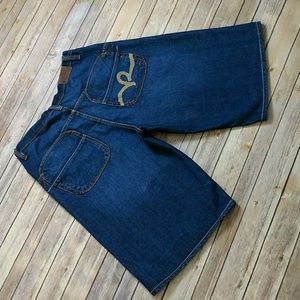 Roca Wear Jean Shorts Size 34