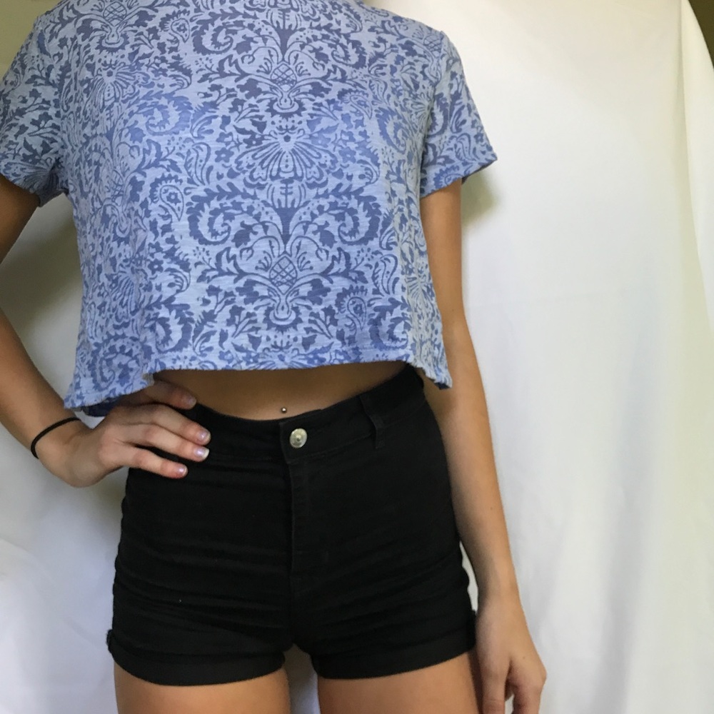Forever 21 Pattern Crop Top