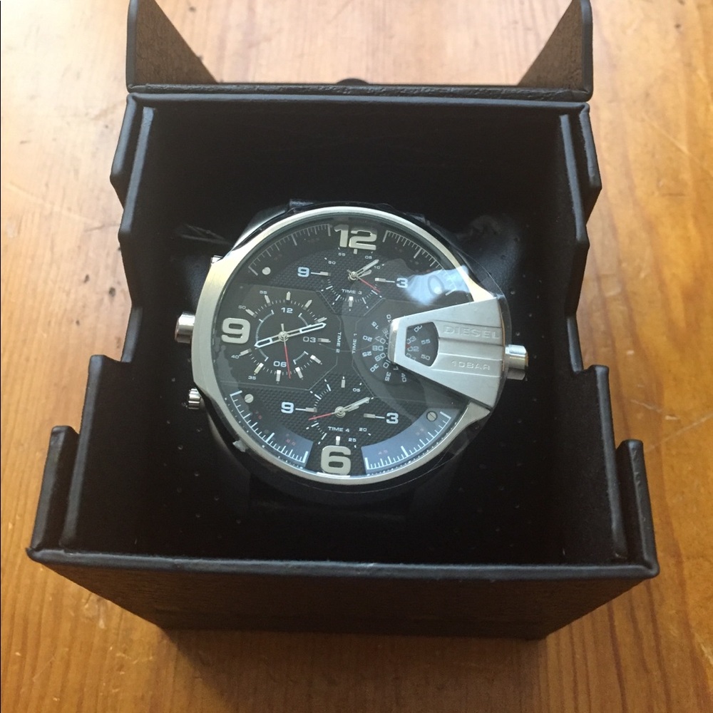 New Diesel Uber Chief Wristwatch