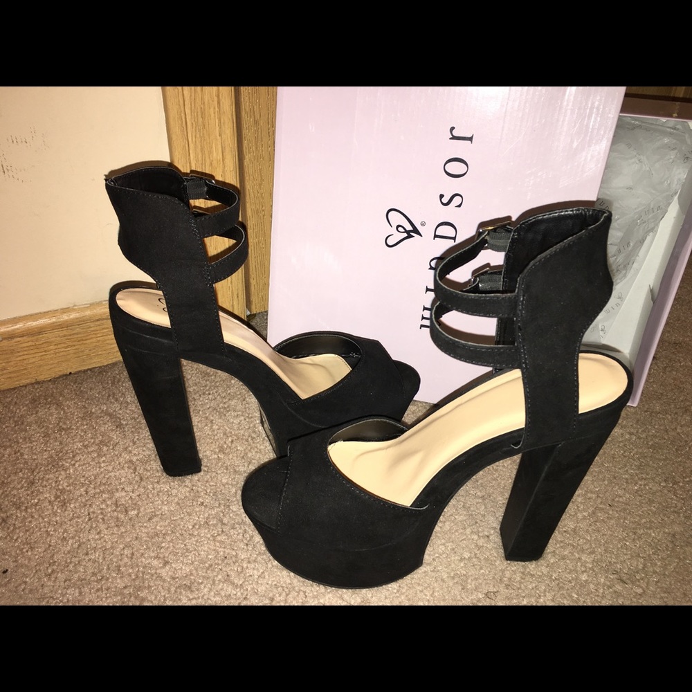 Black platform heels
