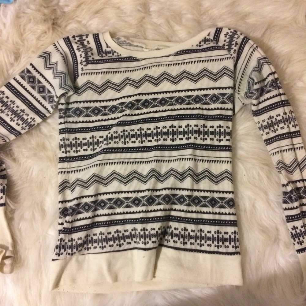 Tribal print thermal