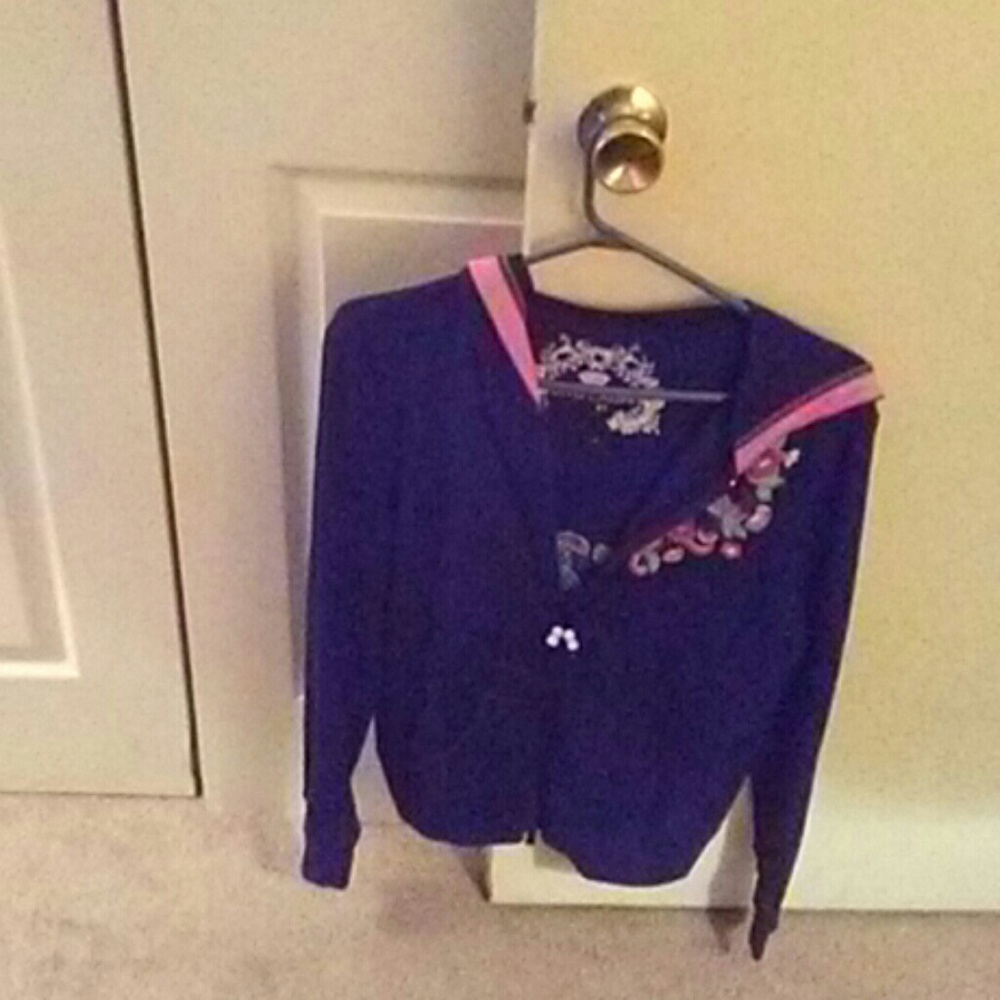 Sweat shirt