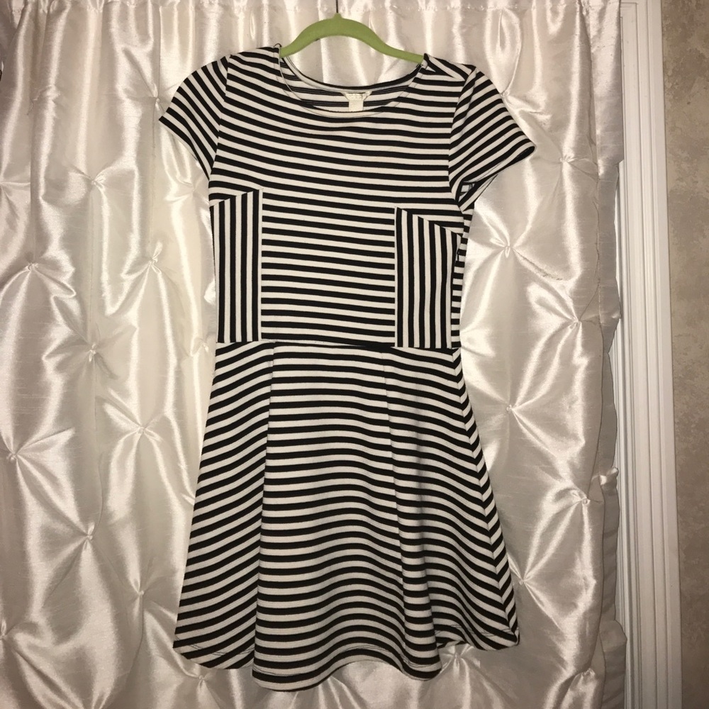 Black and white striped Forever 21 dress