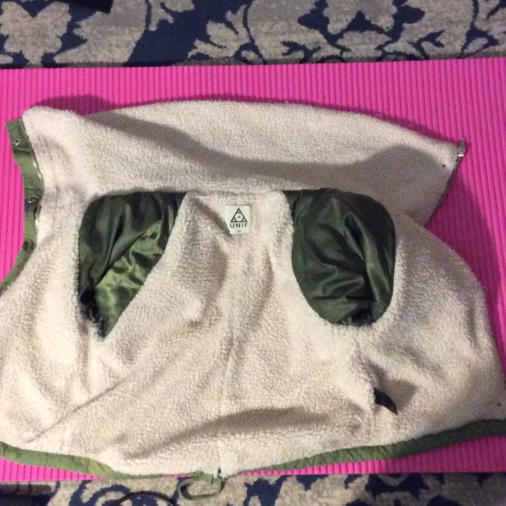 Winter jacket - Picture 2 of 6