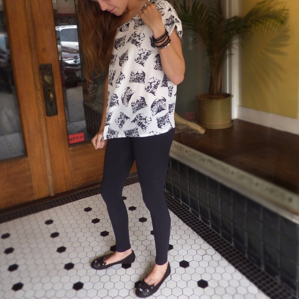 Classy Kitty Cat Shoes - Picture 2 of 5