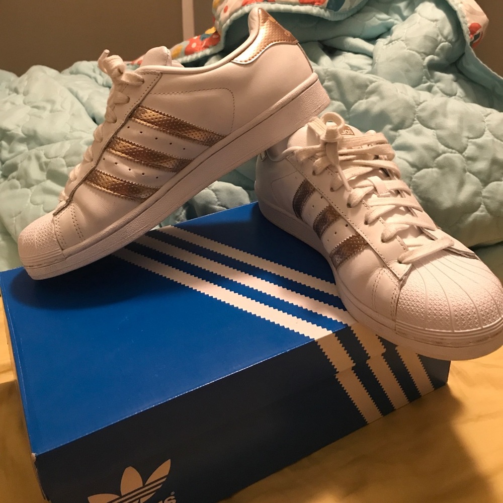Adidas Superstar
