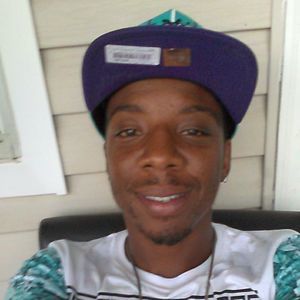 Meet your Posher, Dominique