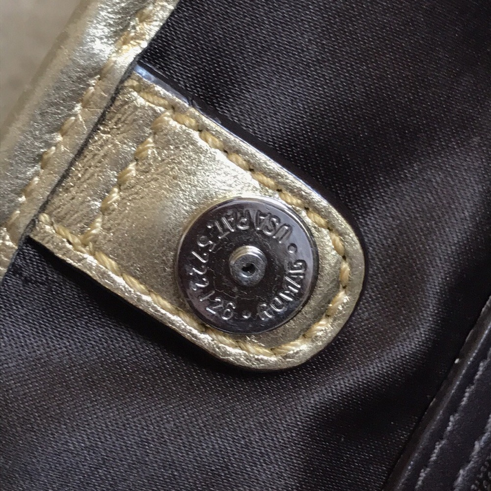 Coach Purse - Picture 4 of 4