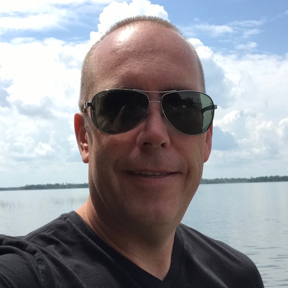 Meet your Posher, Chris - Picture 1 of 1