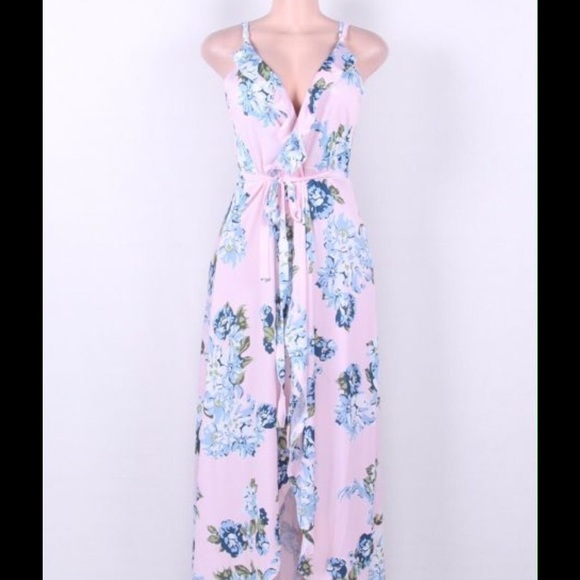 ❤️SALE❤️ Light pink floral maxi dress - Picture 2 of 3