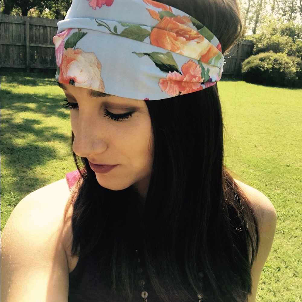 mik-rah "Elegance"  headband in cornflower blue
