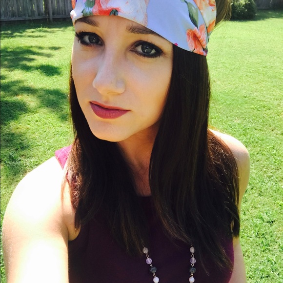 mik-rah "Elegance"  headband in cornflower blue - Picture 4 of 4