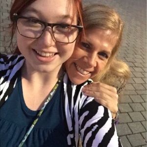 Meet your Posher, Leslee