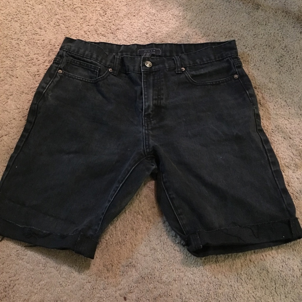 Men's Forever 21 Black Shorts Size 32