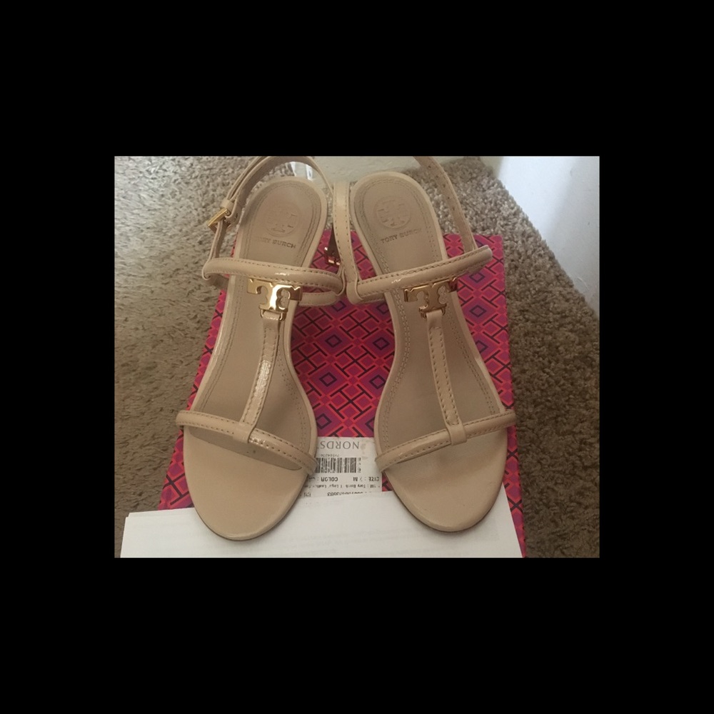 🚫SOLD🚫Tory Burch All T heels