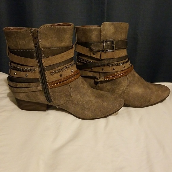 jellypop matt ankle boots