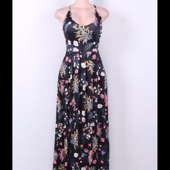 ❤️SALE❤️ Black floral maxi dress - Picture 3 of 4