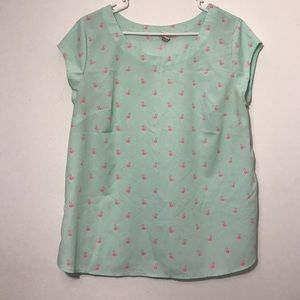 Super cute flamingo print top