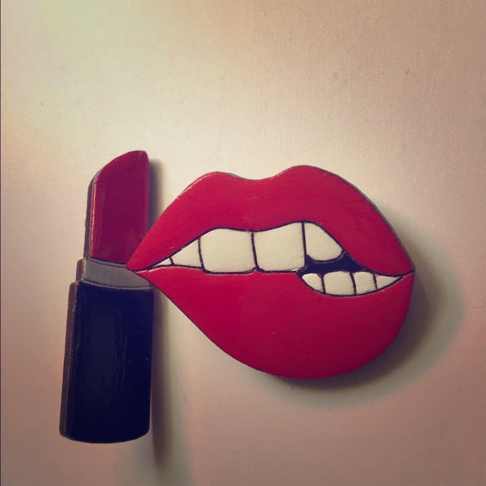 Hand made & hand painted wood broches