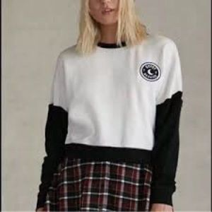 Gypsy Warrior two toned crewneck