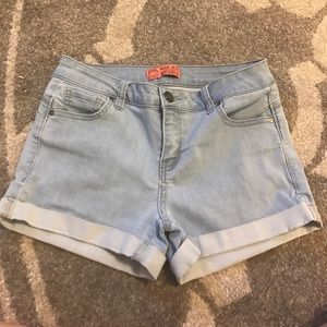 Light blue jean shorts!! Super cute!!