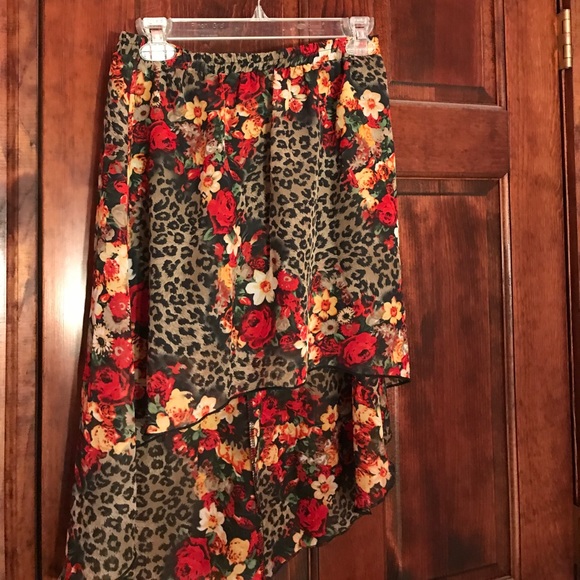 Forever 21 Dresses & Skirts - Forever 21 skirt