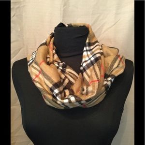 Scarf feels like cashmere