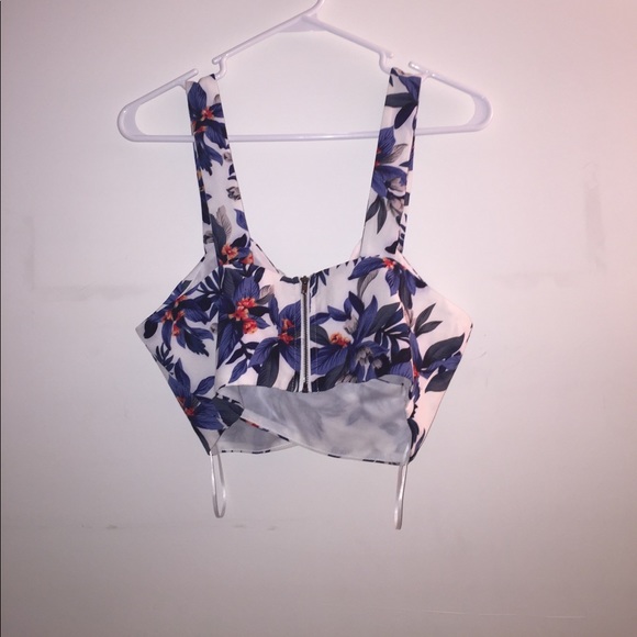 Crop Top - Picture 2 of 2