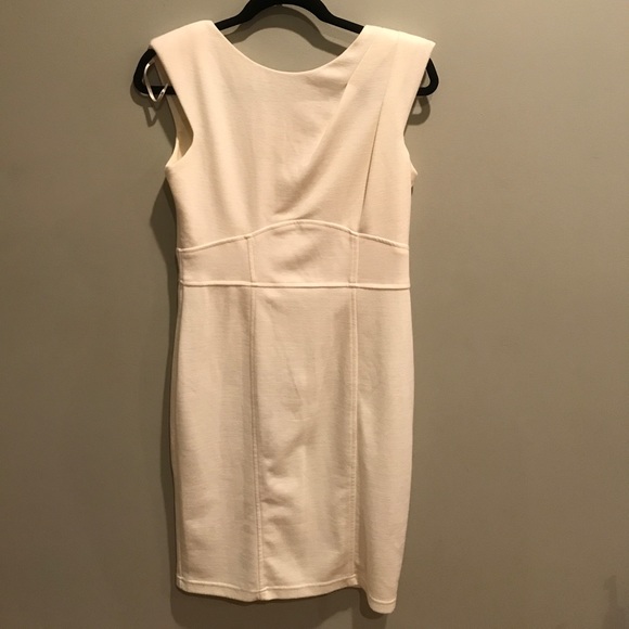 Short cream 👗 - Picture 3 of 3