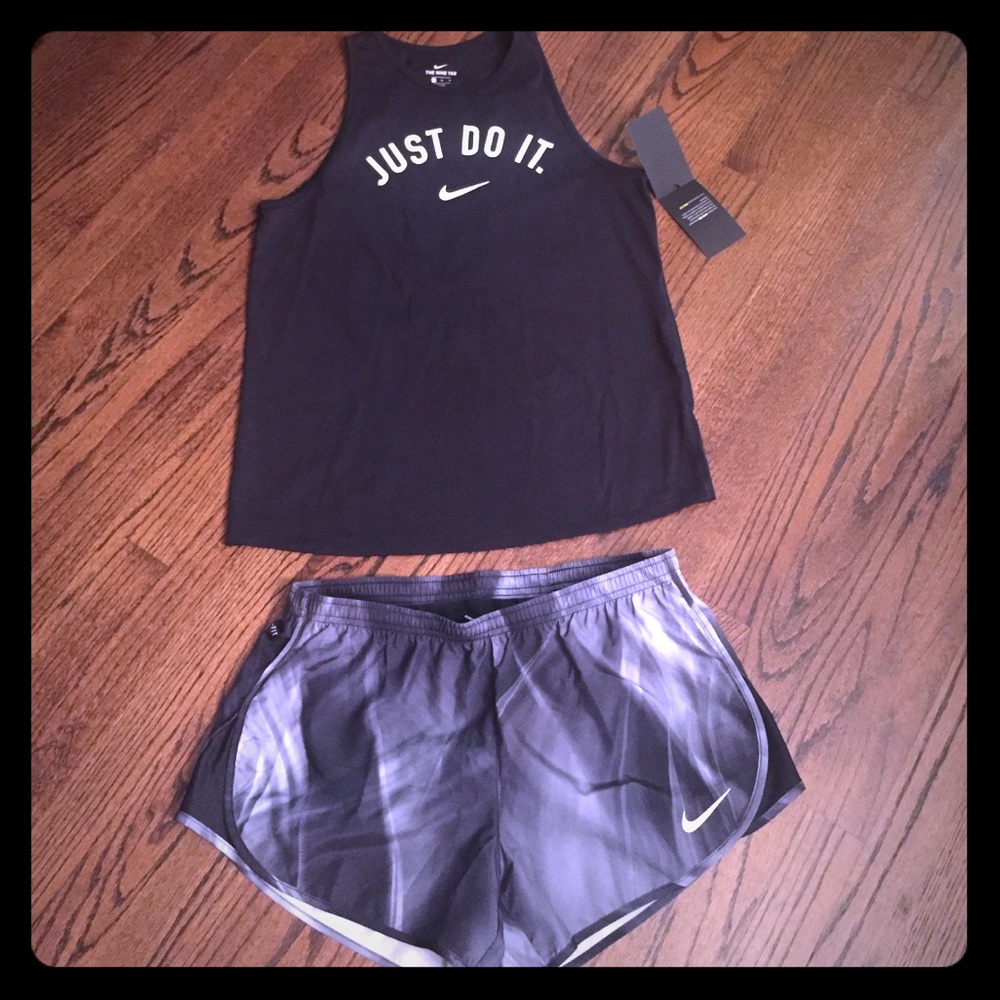 NWT NIKE TANK & SHORTS SET