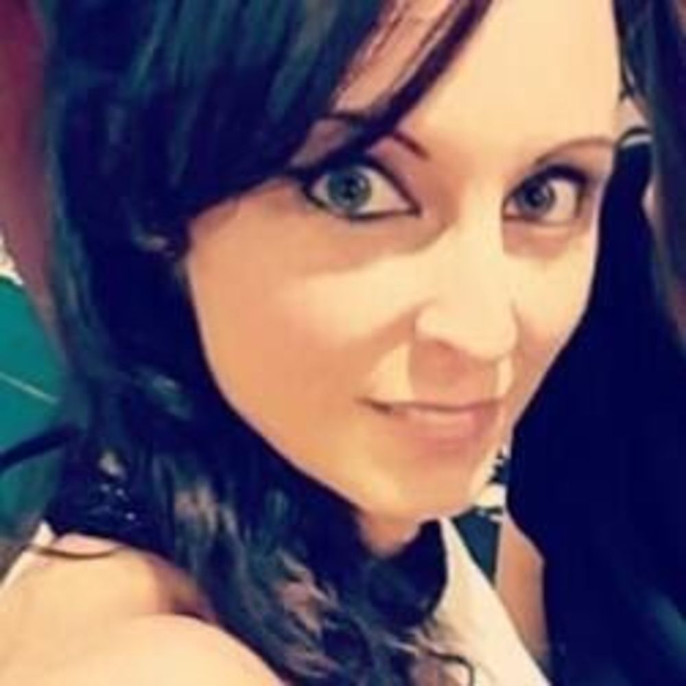 Meet your Posher, Vicky