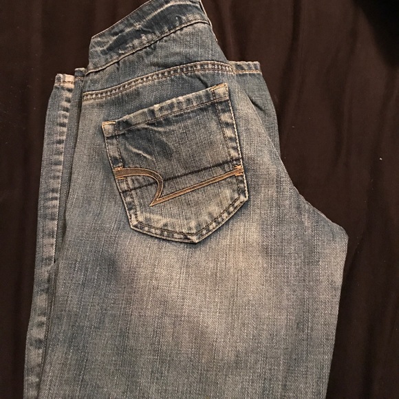 American eagle - Picture 2 of 3