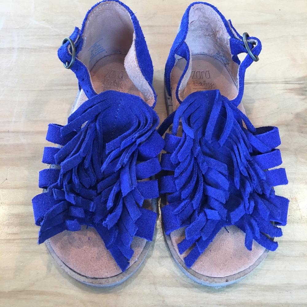 Zara girl suede fringe Sandel shoes